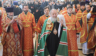 Патриарх возглавил литургию в защиту веры Патриарх возглавил литургию в защиту веры