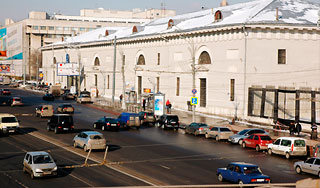 В Москве грабители пробили стену музея В Москве грабители пробили стену музея