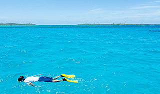 В Эмиратах утонул турист из России В Эмиратах утонул турист из России