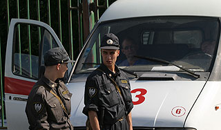 Бизнесмен обезоружил своих похитителей Бизнесмен обезоружил своих похитителей