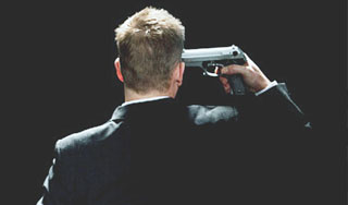 Чиновник ФСИН застрелился под следствием Чиновник ФСИН застрелился под следствием