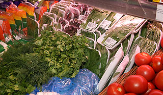 Москвичи перешли с хлеба на овощи и фрукты Москвичи перешли с хлеба на овощи и фрукты