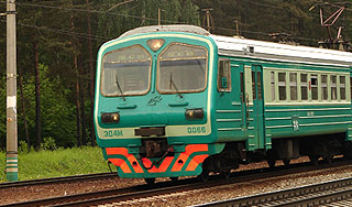 Электричка сбила женщину с ребенком Электричка сбила женщину с ребенком