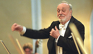 Знаменитый дирижер получил перелом Знаменитый дирижер получил перелом