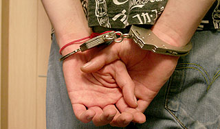 Пойман напавший на пятиклассницу педофил Пойман напавший на пятиклассницу педофил