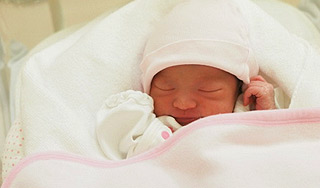 Перед смертью младенцу сломали ребра Перед смертью младенцу сломали ребра