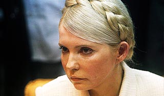 Тимошенко перевели из колонии в больницу Тимошенко перевели из колонии в больницу