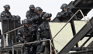 "Смертник" в самолете оказался агентом MI6 "Смертник" в самолете оказался агентом MI6