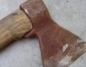 Старика будут судить за зверское убийство сына