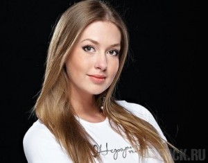 Екатерине Беспаловой вручили титул «Мисс Брянск-2012» Екатерина Беспалова