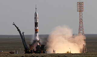 "Союз" успешно стартовал к МКС "Союз" успешно стартовал к МКС