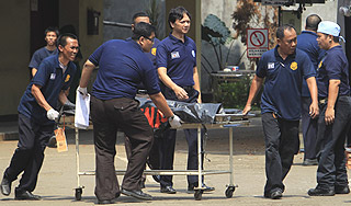 Спасатели получили ДНК разбившихся россиян Спасатели получили ДНК разбившихся россиян