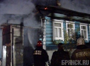 Два молодых человека убили приятеля и сожгли его дом