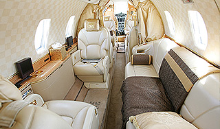 Новый самолет Лукашенко отделан золотом Новый самолет Лукашенко отделан золотом