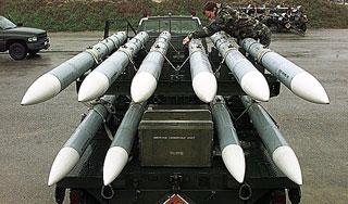 Евросоюз тратит на оборону 200 миллиардов Евросоюз тратит на оборону 200 миллиардов