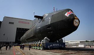 Британия создает атомную супер-субмарину Британия создает атомную супер-субмарину