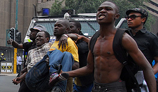 В Мали президента избили до потери сознания В Мали президента избили до потери сознания