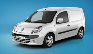 Почтальонов пересадят на электромобили Почтальонов пересадят на электромобили