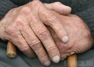 Доверчивая старушка лишилась накопленных денег