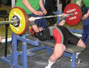 Галина Поцелуева не сладила со штангой на чемпионате мира