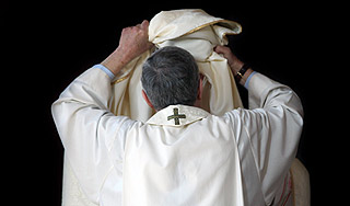 Священника убила рухнувшая церковь Священника убила рухнувшая церковь