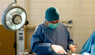 Американка лишилась рук и ног ради ребенка Американка лишилась рук и ног ради ребенка