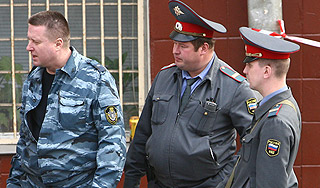 Американец увел русскую дочь без разрешения Американец увел русскую дочь без разрешения