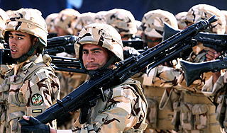 Иран нанесет по Израилю "громовой удар" Иран нанесет по Израилю "громовой удар"