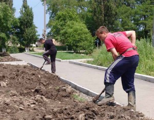 Летом планируют трудоустроить около 2000 школьников