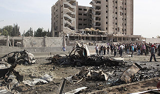 Новая бойня в Сирии унесла десятки жизней Новая бойня в Сирии унесла десятки жизней