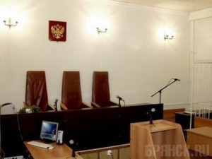 Экс-главу предприятия ждет суд за мошенничество и растрату