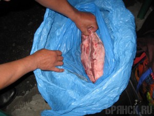 В Брянской области утилизируют тонну подозрительного мяса