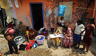 Индийских детей убивает неизвестная болезнь Индийских детей убивает неизвестная болезнь