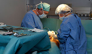 Пенсионер жил с палкой в голове Пенсионер жил с палкой в голове