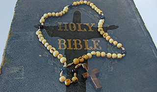 В Англии продают набор против вампиров В Англии продают набор против вампиров