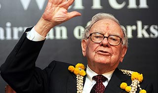 Обед с Баффетом продан за рекордную сумму Обед с Баффетом продан за рекордную сумму