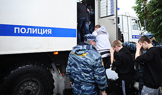Новые задержания за беспорядки на Болотной Новые задержания за беспорядки на Болотной