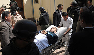 Адвокат заявил о мести против Мубарака Адвокат заявил о мести против Мубарака