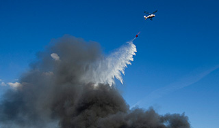 В Оренбуржье потушен арсенал со снарядами В Оренбуржье потушен арсенал со снарядами