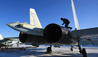 С базы украли детали истребителя "Витязей" С базы украли детали истребителя "Витязей"