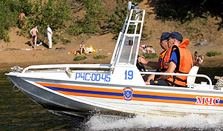 Катер с детьми затонул под Уфой Катер с детьми затонул под Уфой