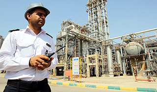 Евросоюз отказывается от иранской нефти Евросоюз отказывается от иранской нефти