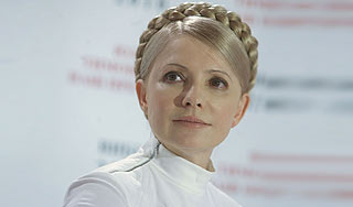 Тимошенко подает в суд на Януковича Тимошенко подает в суд на Януковича