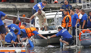 Под Иркутском нашли тело пропавшей девочки Под Иркутском нашли тело пропавшей девочки
