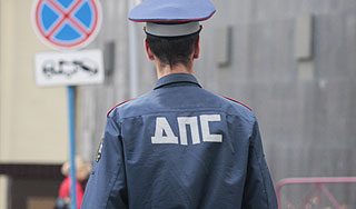 Спасавшему людей вернули угнанное авто Спасавшему людей вернули угнанное авто