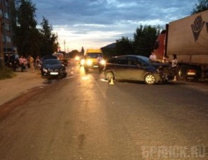 Молодая автолюбительница спровоцировала в Брянске ДТП