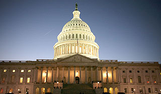 Сенаторы одобрили "список Магнитского" Сенаторы одобрили "список Магнитского"