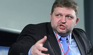 Белых накажет виновных в драке под Кировом Белых накажет виновных в драке под Кировом