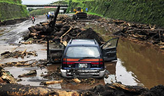 Ураган "Дебби" убил людей во Флориде Ураган "Дебби" убил людей во Флориде