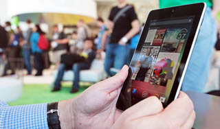 Google запустит в продажу свой планшетник Google запустит в продажу свой планшетник